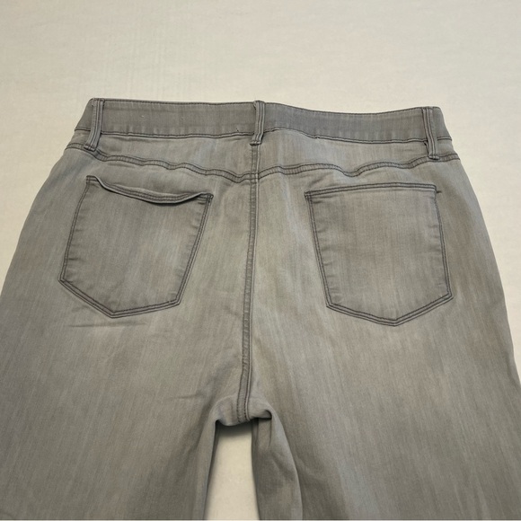 Chicos gray skinny jeans (1022) - Picture 2 of 5